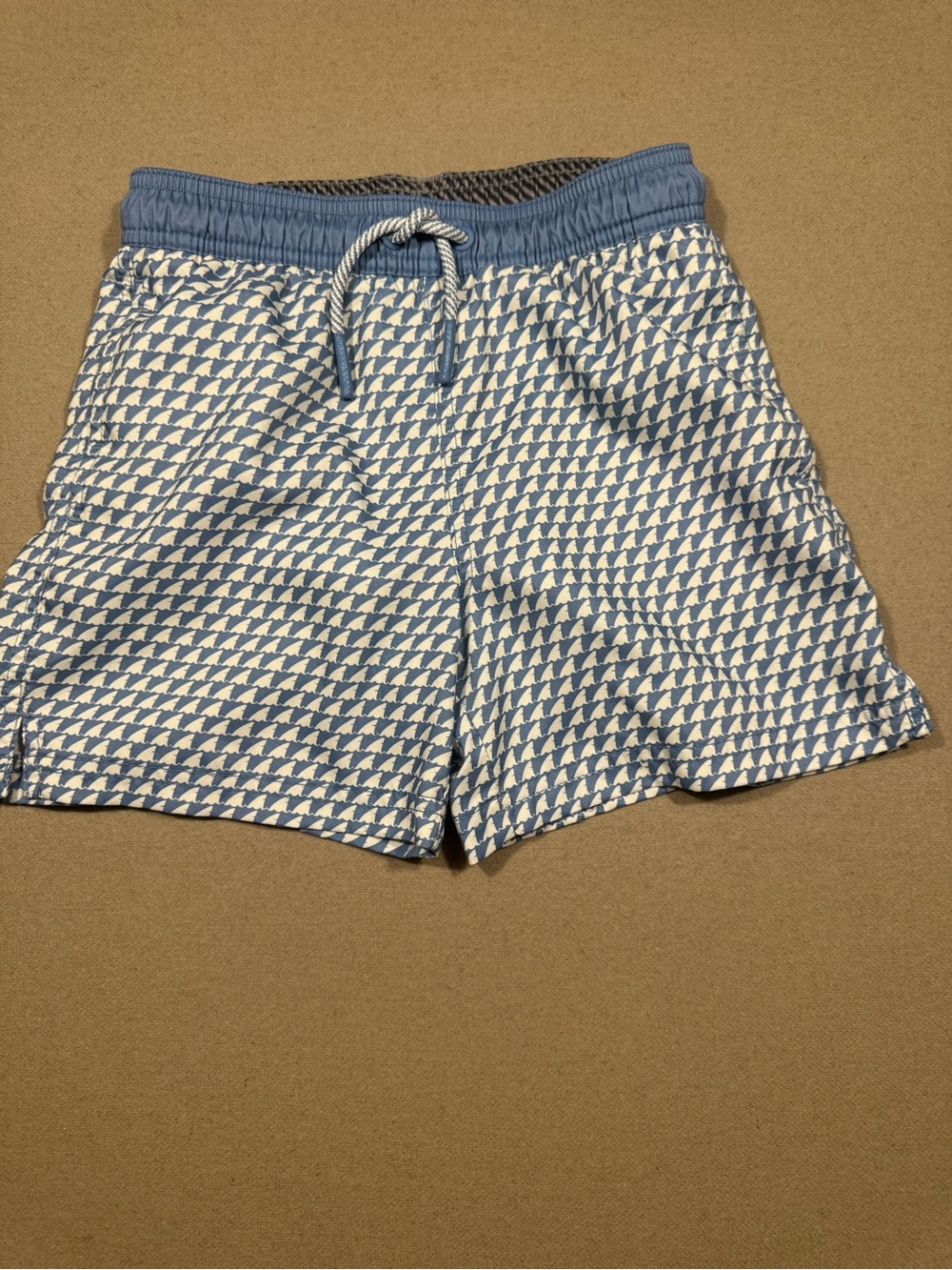 Light Blue & White Patterned Swim/Board Shorts w/pockets boys Art Class